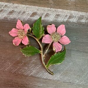 Vintage Enameled Pin Pink Wild Roses Gold Tone